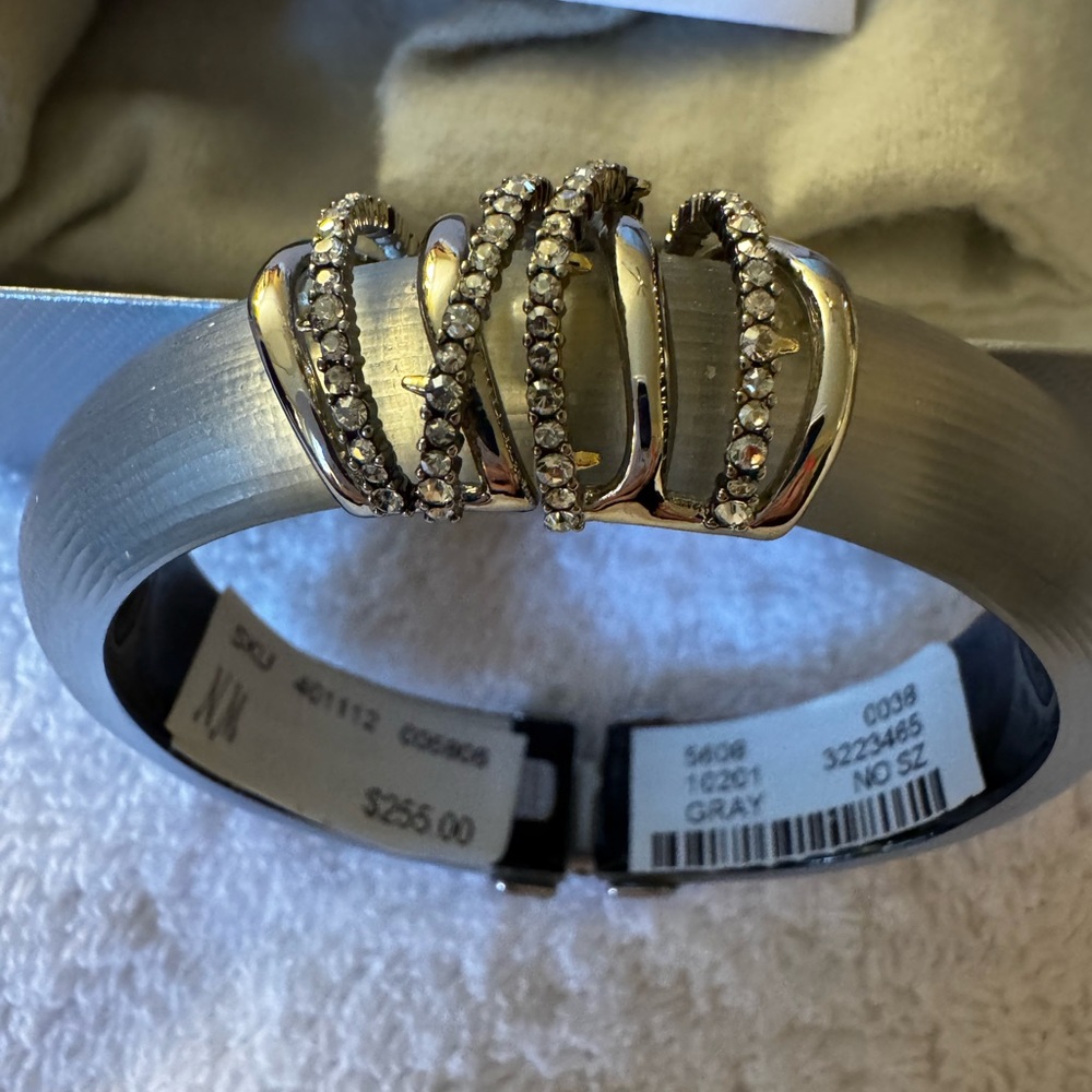 NWT Neiman Marcus Silver and Grey Bangle with Decorative Rhinestones